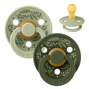 BIBS Rund Colour Sut - 2-Pak - Str. 1 - Naturgummi - Holiday Leaf - Hunter Green
