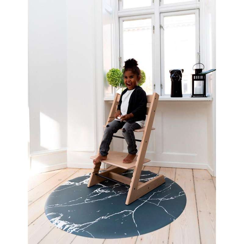 Everleigh & Me Skridsikkert Stoleunderlag - Dark Marble